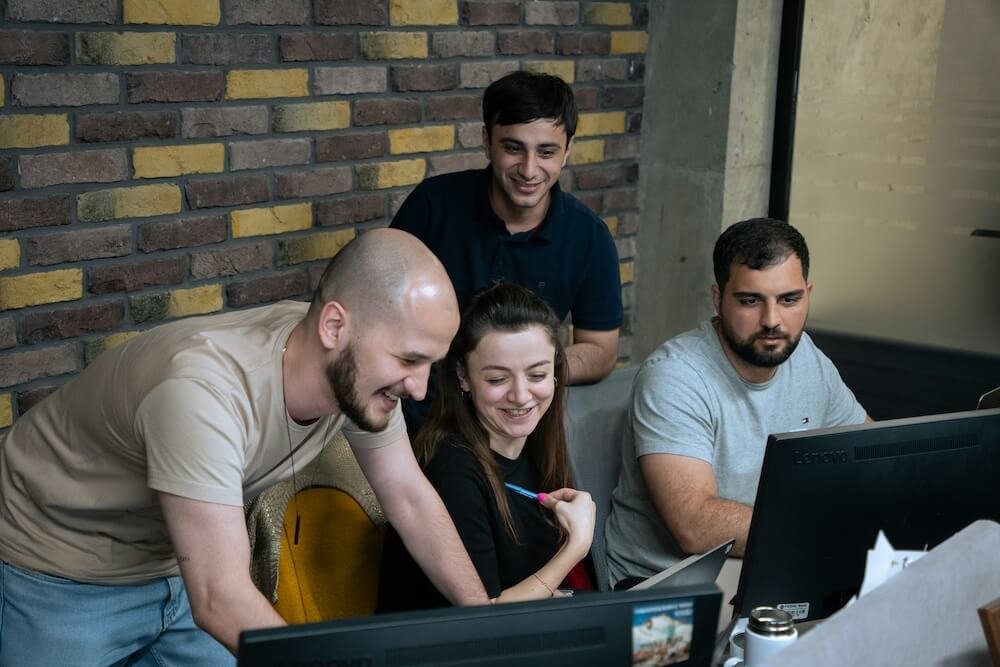 Supreme Line specialists planning connected business services